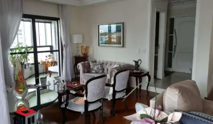 Apartamento amplo com 208m² localizado no Bairro Baeta Neves em São Bernardo do Campo- SP.