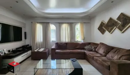 Sobrado à venda 5 quartos 3 suítes 4 vagas Cerâmica - São Caetano do Sul - SP