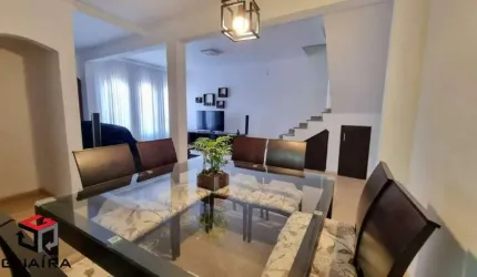 Duas excelentes casas a venda por R$ 750.000,00.