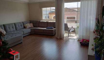 Casa á venda em condomínio residencial com: 178 m2, 3 dormitórios, sendo 1 suíte. 3 vagas de garagem.