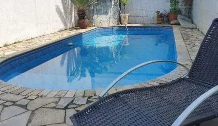 Sobrado para aluguel 3 quartos 3 suítes 4 vagas Santa Maria - Santo André - SP
