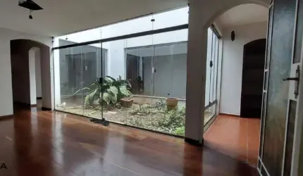 Sobrado de 400m² no Nova Petrópolis em SBC - SP