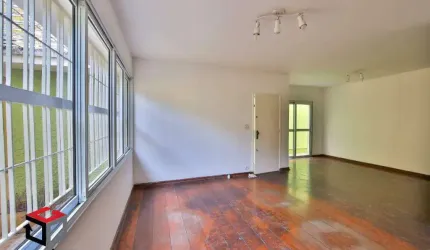 Sobrado à venda 4 quartos 6 vagas Alpina - Santo André - SP