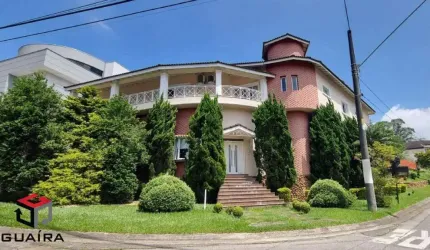 Sobrado de 667,85m² no Swiss Park em SBC - SP