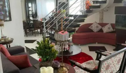 Sobrado 650 m² localizado no Condomínio Swiss Park em São Bernardo do Campo/SP.