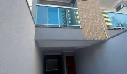 Sobrado à venda 2 quartos 2 suítes 2 vagas no Bairro Assunção - Santo André - SP