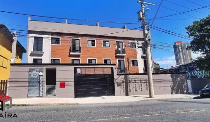 Cobertura com 44,13m² localizada na Vila Eldízia em Santo André - SP. (Sem elevador)