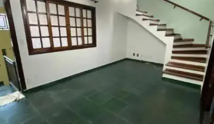 Sobrado de 2 quartos , com possibilidades de fazer mais 1, 3 vagas, São Bernardo do Campo, Baeta