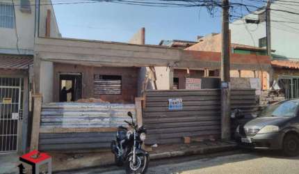 Casa à venda 3 quartos 1 suíte 2 vagas no Bairro Utinga - Santo André - SP