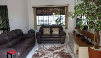 Sobrado de 275m² na Vila Bela Vista em Santo André - SP