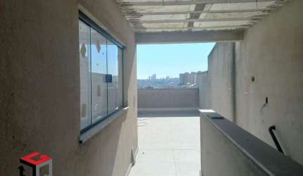 Sobrado à venda 3 quartos 2 suítes 2 vagas Utinga - Santo André - SP