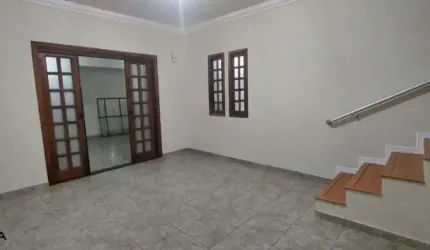 Sobrado à venda 4 quartos 1 suíte 2 vagas Silveira - Santo André - SP