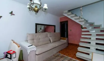 Sobrado à venda 2 quartos 3 vagas Das Nações - Santo André - SP