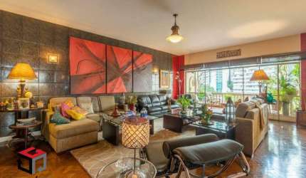 Apartamento de 360 m ² Com Elevadores no Bairro Bela Vista em São Paulo - SP