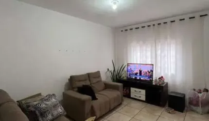 Sobrado à venda 3 quartos 2 vagas Santo André - Santo André - SP