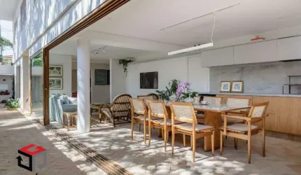 Casa à venda 3 quartos 3 suítes 2 vagas Indianopolis - São Paulo - SP