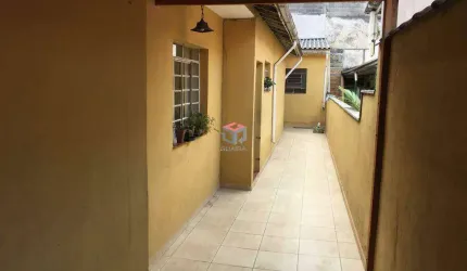 Casa Térrea 140 m² localizada no Bairro do Taboão em São Bernardo do Campo/SP.