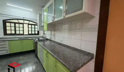 Sobrado à venda 3 quartos 3 suítes 2 vagas Nova Petrópolis - São Bernardo do Campo - SP