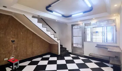 Sobrado à venda 2 quartos 1 vaga Camilópolis - Santo André - SP