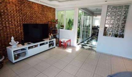 Sobrado 210 m² Localizado No Bairro Las Vegas Santo André - SP