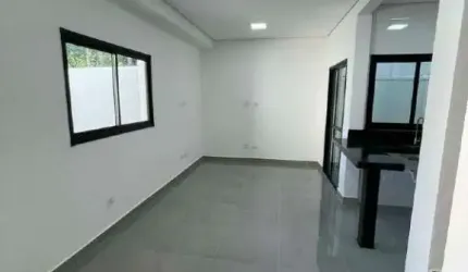 Sobrado à venda 2 quartos 2 suítes 2 vagas Pires - Santo André - SP
