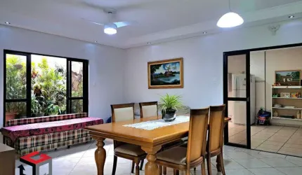 Casa à venda 5 quartos 2 suítes 4 vagas Das Nações - Santo André - SP