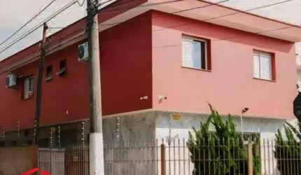 Sobrado à venda 4 quartos 2 suítes 2 vagas Rudge Ramos - São Bernardo do Campo - SP