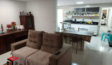 Casa à venda 3 quartos 2 suítes 2 vagas Jaçatuba - Santo André - SP