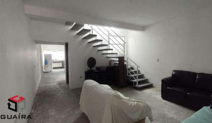 Sobrado à venda 4 quartos 2 suítes 3 vagas Matriz - Mauá - SP