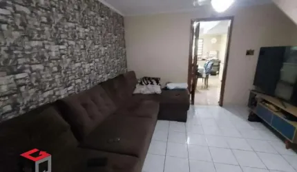 Sobrado á venda 145M² com 2 quartos e 2 vagas - Camilópolis - Santo André