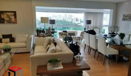Apartamento de 234m² / Bairro Aclimação em São Paulo - SP
