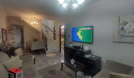 Sobrado à venda 4 quartos 2 suítes 3 vagas Capuava - Santo André - SP