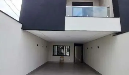 Sobrado à venda com 3 quartos, totalizando 200 m², localizado no Rudge Ramos, em São Bernardo do Campo.