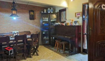 Sobrado à venda 4 quartos 2 suítes 2 vagas Rudge Ramos - São Bernardo do Campo - SP