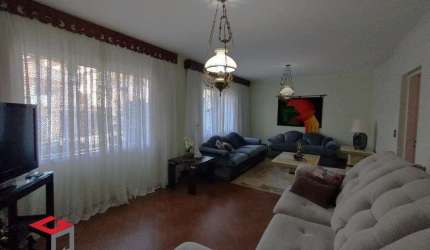 Sobrado à venda 4 quartos 1 suíte 4 vagas Centro - São Bernardo do Campo - SP