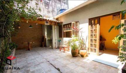 Casa Residencial em Vila Romana com 170m