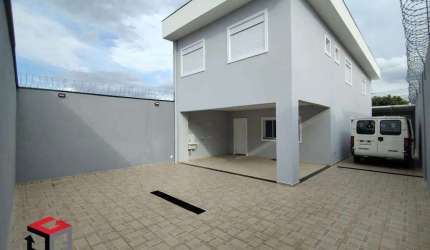Sobrado de 250 m² Localizado No Bairro Sacomã em São Paulo - SP