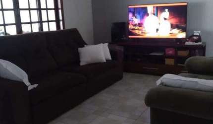 Casa à venda 3 quartos 1 suíte 4 vagas Scarpelli - Santo André - SP