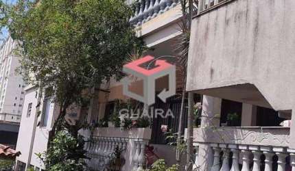 Casa de 317m² no Bairro Gonçalves em São Bernardo do Campo - SP