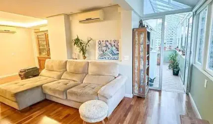 Apartamento em Itaim Bibi com 130m²