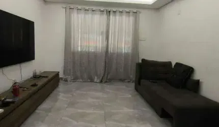 Sobrado à venda 4 quartos 1 suíte 2 vagas Taboão - São Bernardo do Campo - SP