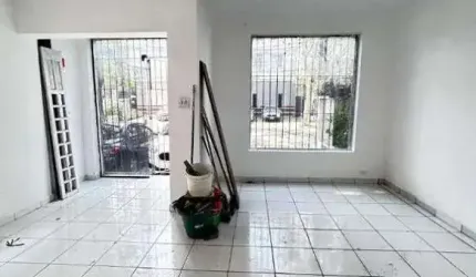 Casa Comercial com 200m² em Indianópolis - São Paulo - SP