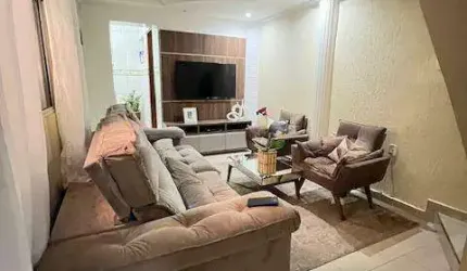 Sobrado à venda 3 quartos 1 vaga Suíça - Santo André - SP