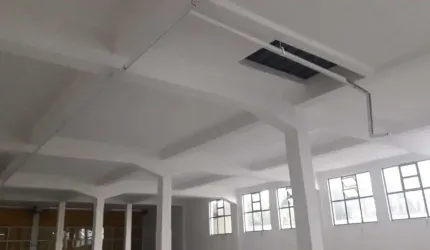 Prédio com 1734 m² localizado no Bairro do Taboão em São Bernardo do Campo/SP.