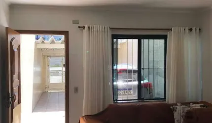 Sobrado à venda 3 quartos 2 suítes 2 vagas Silveira - Santo André - SP