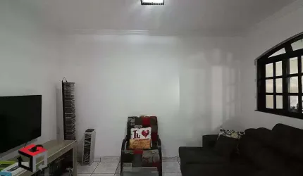 Casa de 211m² no Anchieta em SBC - SP