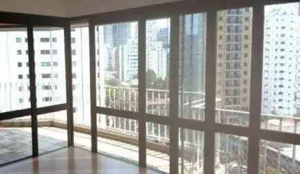 Apartamento com 177m² em Moema - São Paulo - SP