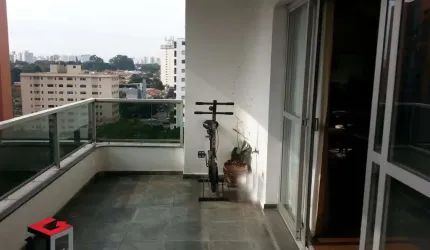 Apartamento 4 Dormitórios com 220m² em Moema - São Paulo - SP