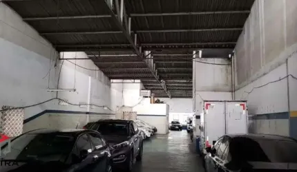 Galpão na Lapa com 1360 m2 de construção