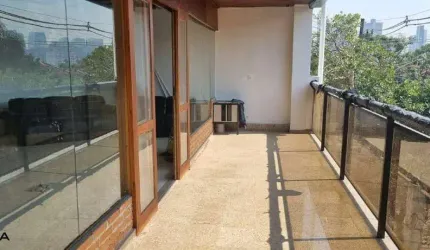 Sobrado Residencial 4 Dormitórios no Brooklin com 200m2